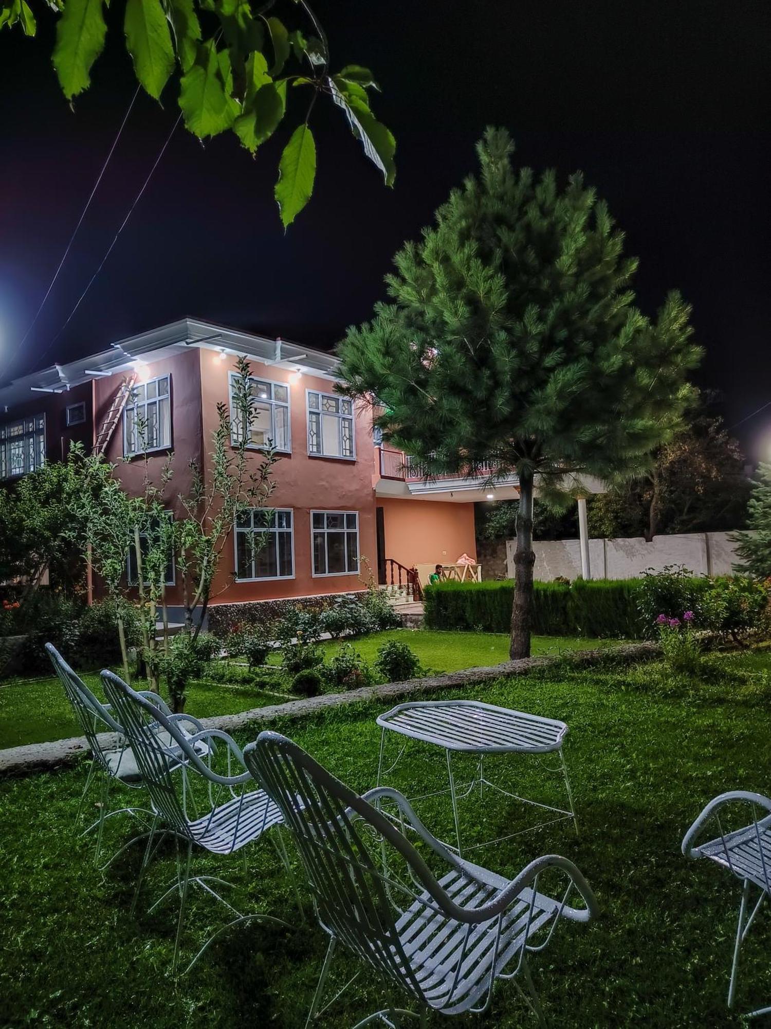 Taaj Residence Skardu Exteriör bild